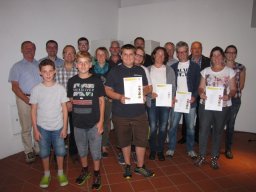 Imkerausbildung 2016 in Nabburg – Generation 21- Imkern mit Erfolg